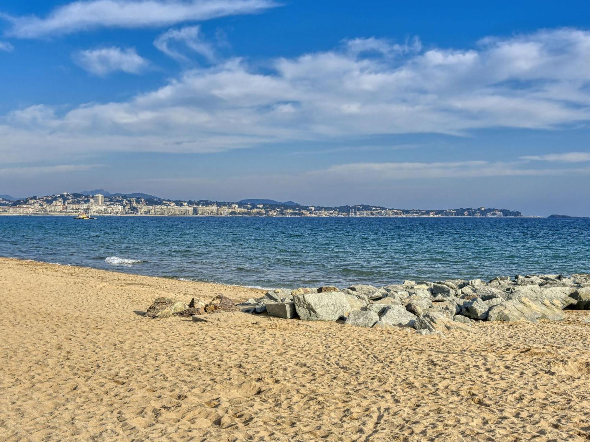 Le Nadir-3 By Interhome * Frejus